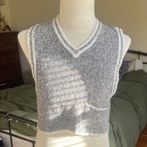 Gray Knit Sleeveless Sweater Vest